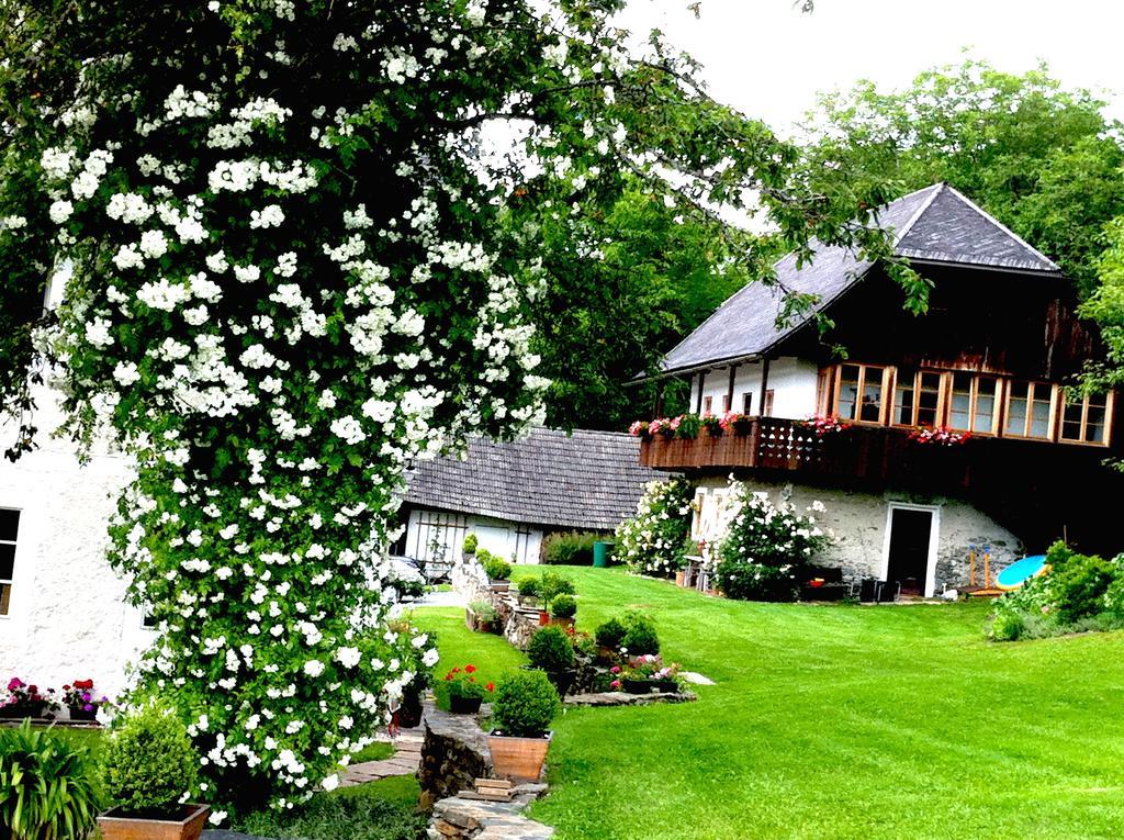 Cottage Am Waldrand Gelegen Feldkirchen in Kärnten Kültér fotó